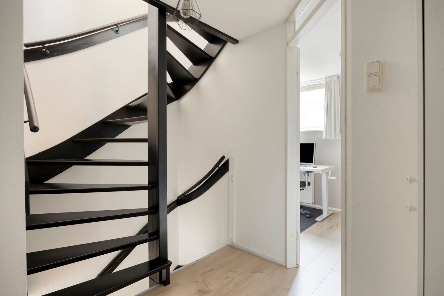 Photo 20 of Pollux 94