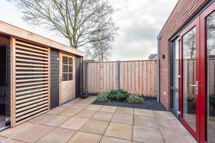 Photo 34 of Eksterstraat 78