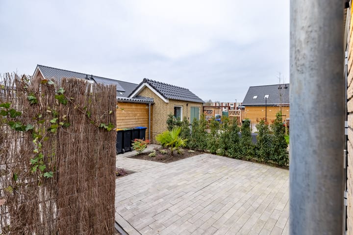 Foto 20 van Marga Klompéstraat 82