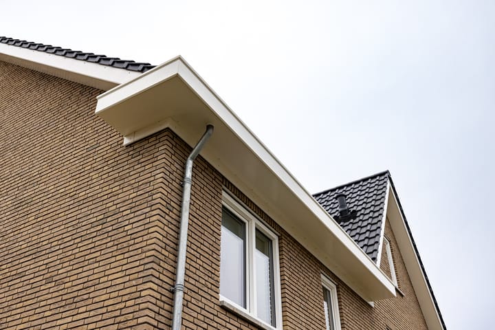 Foto 51 van Marga Klompéstraat 82