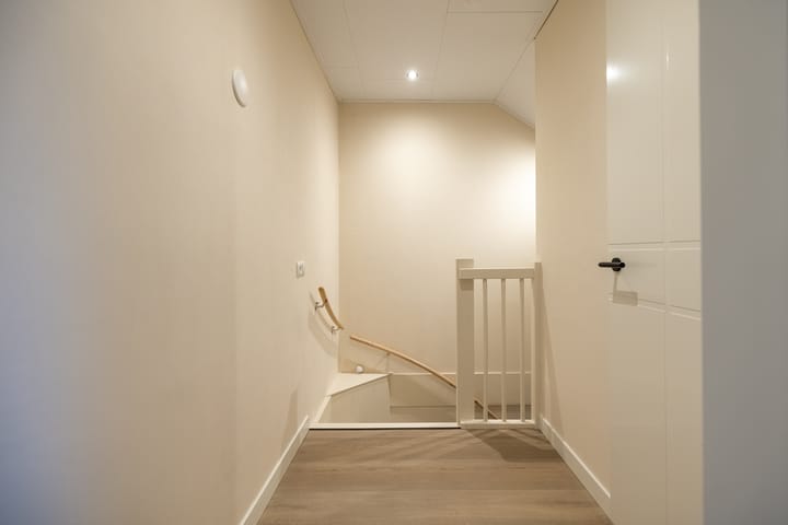 Foto 48 van Marga Klompéstraat 82