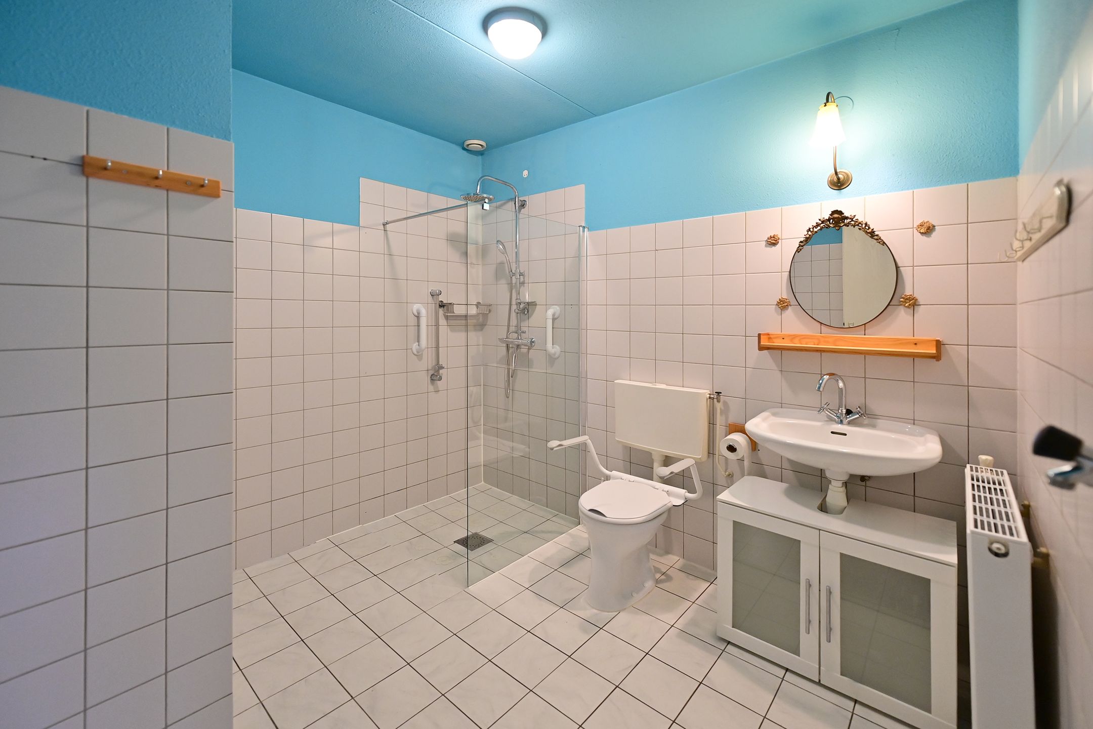 Photo 9 of Schout 24