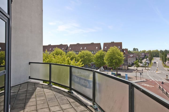 Photo 9 of Amstelplein 249