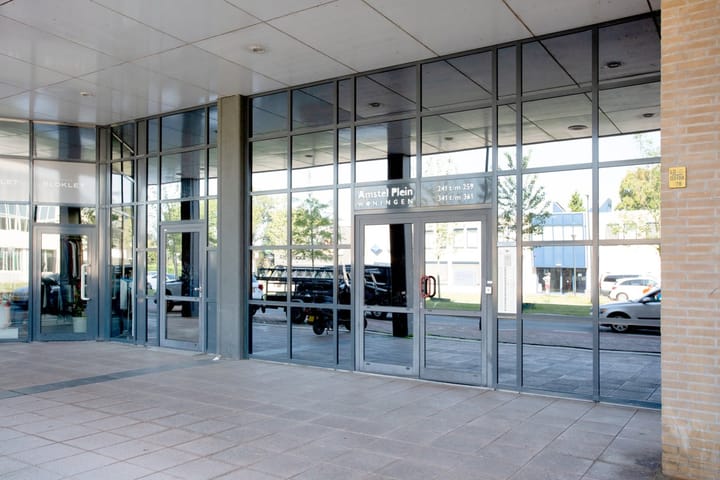 Photo 2 of Amstelplein 249