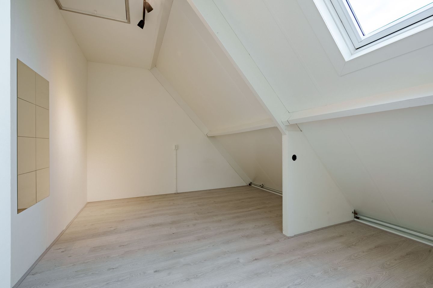 Foto 19 van Willem Elsschotstraat 15