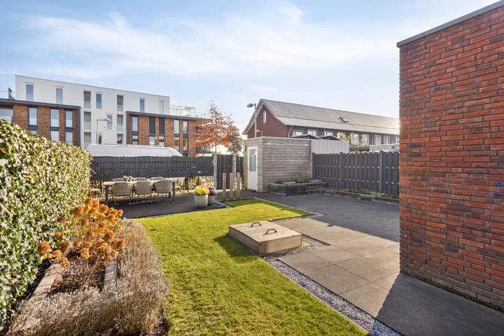 Photo 5 of Van Dijkerf 1