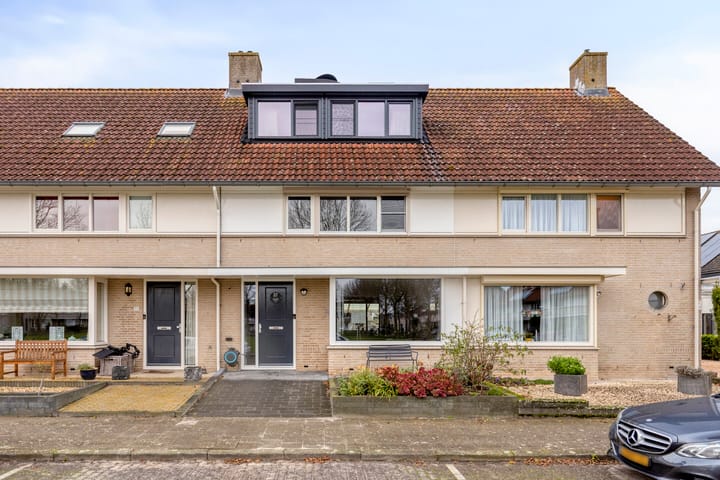 Foto 1 van Visarend 37