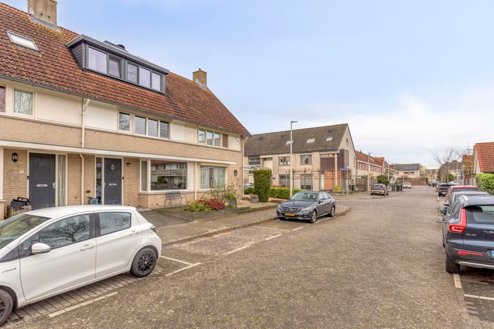 Foto 43 van Visarend 37