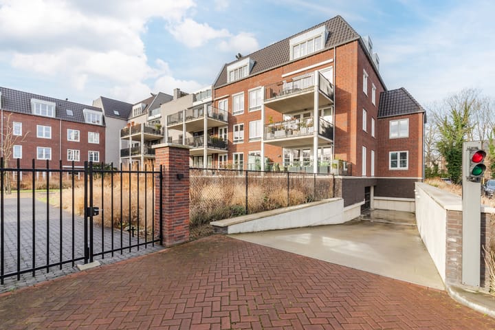 Photo 33 of Brevierstraat 56