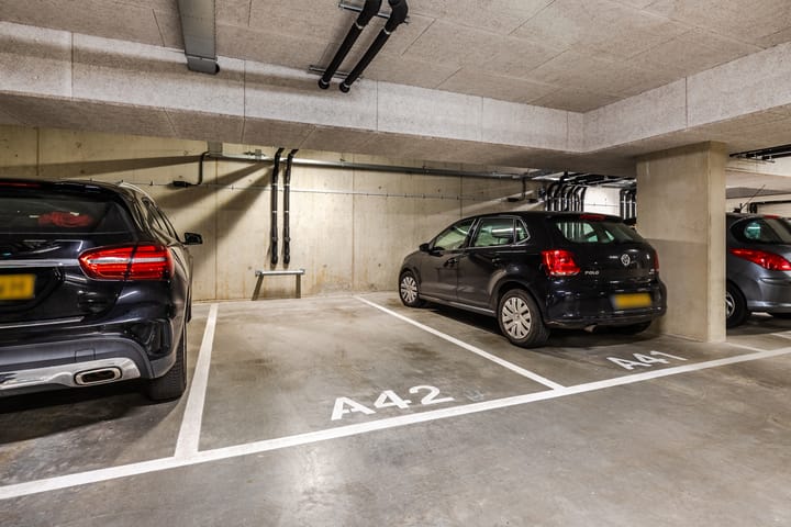 Photo 35 of Brevierstraat 56