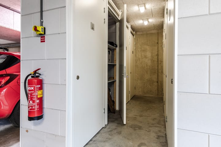 Photo 36 of Brevierstraat 56