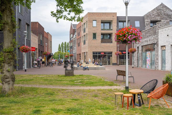 Photo 40 of Brevierstraat 56