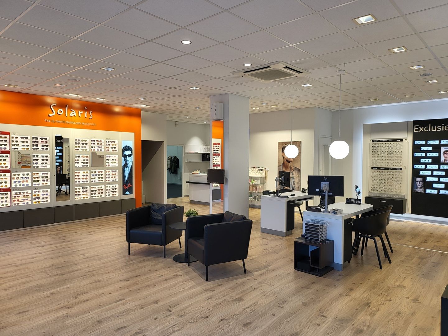 View photo 3 of Kerkplein 2