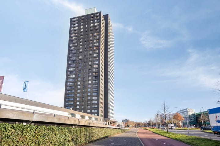 Photo 7 of Winkelcentrum Woensel 166