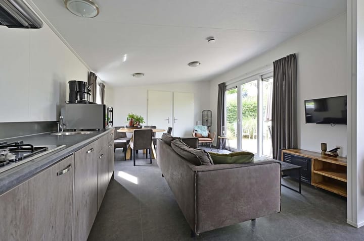 Photo 4 of Arnhemseweg 102-825