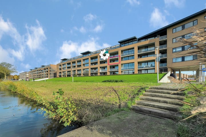 Foto 2 van Zwaardvegerstraat 302