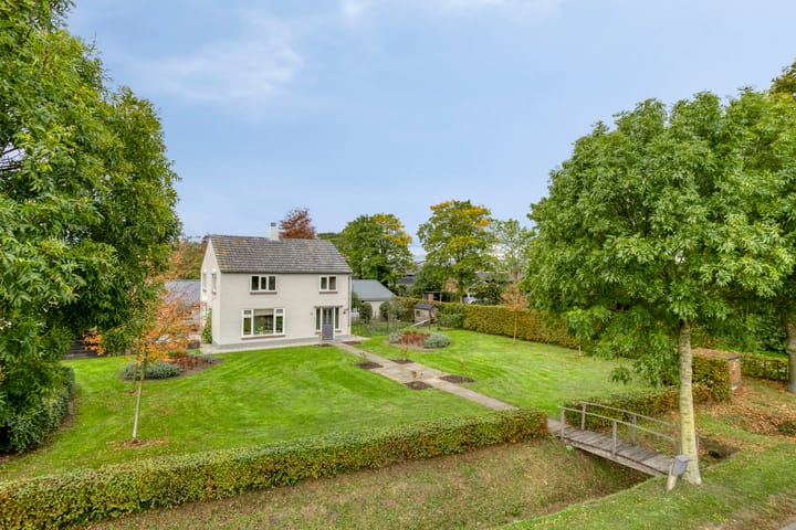 Foto 12 van Lamperen 16