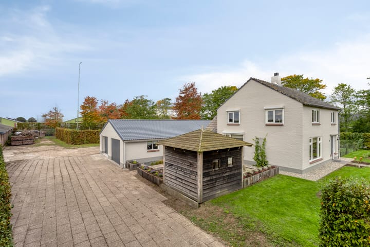 Foto 13 van Lamperen 16