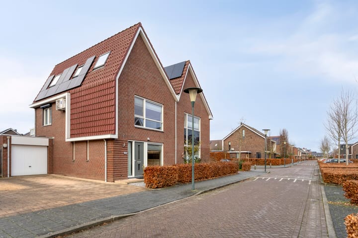 Foto 4 van Floralaan 13