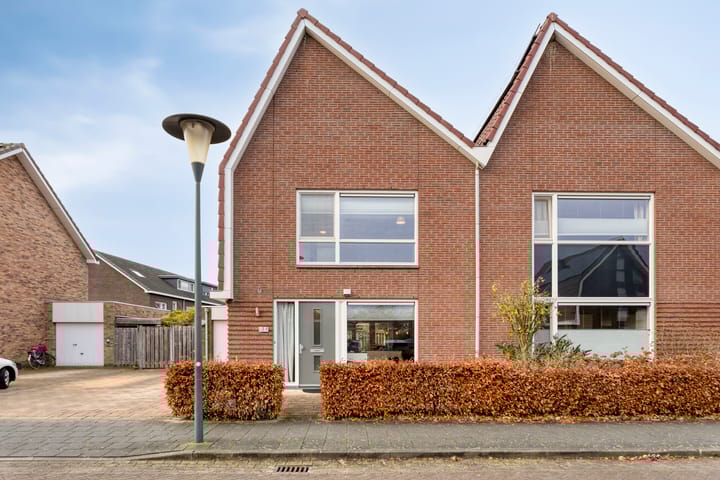 Foto 5 van Floralaan 13