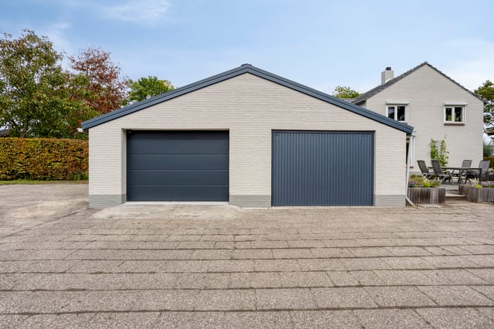 Foto 60 van Lamperen 16