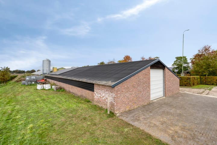 Foto 63 van Lamperen 16