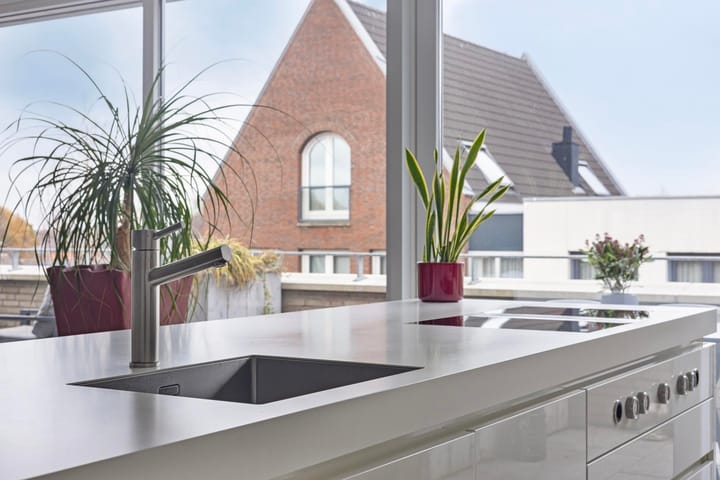 Photo 27 of Clarastraat 1-L