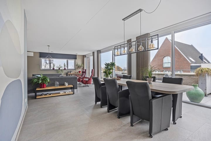 Photo 29 of Clarastraat 1-L