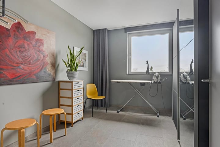 Photo 47 of Clarastraat 1-L