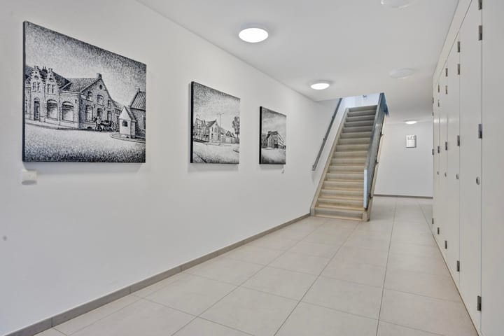 Photo 8 of Clarastraat 1-L