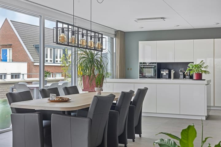 Photo 28 of Clarastraat 1-L