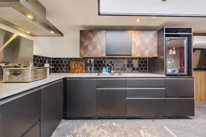 Photo 34 of Weth. Verholenstraat 9