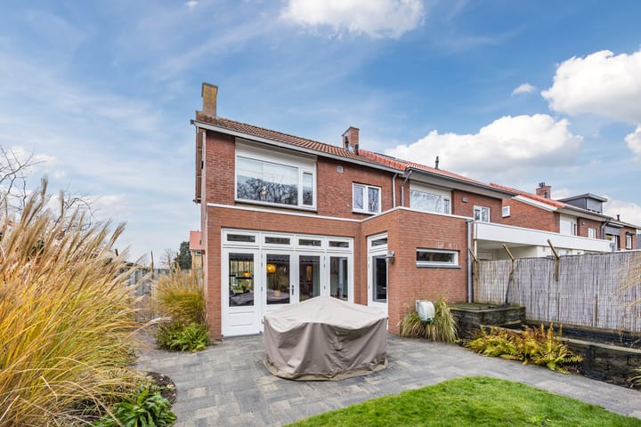 Photo 54 of Weth. Verholenstraat 9