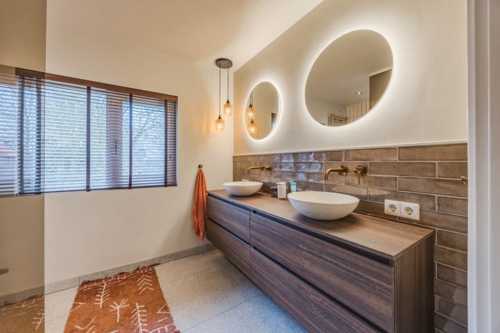 Photo 46 of Weth. Verholenstraat 9