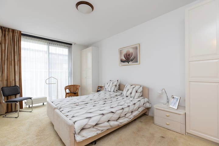 Foto 20 van Saturnusstraat 727