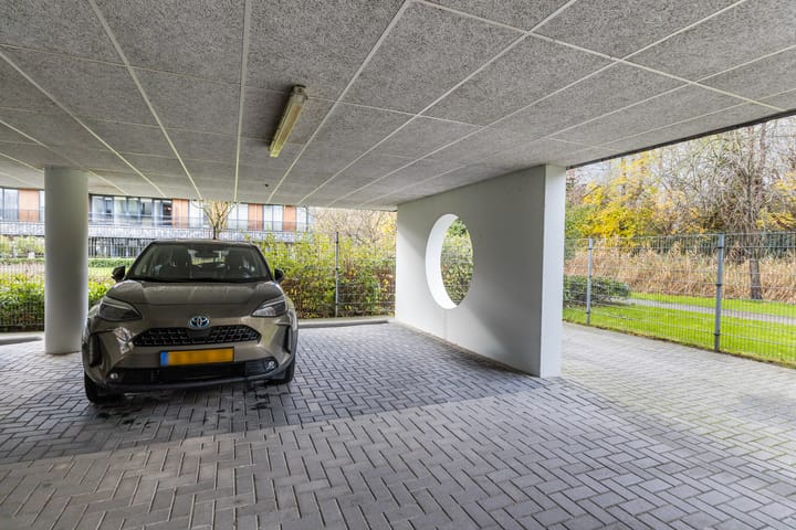 Foto 23 van Saturnusstraat 727