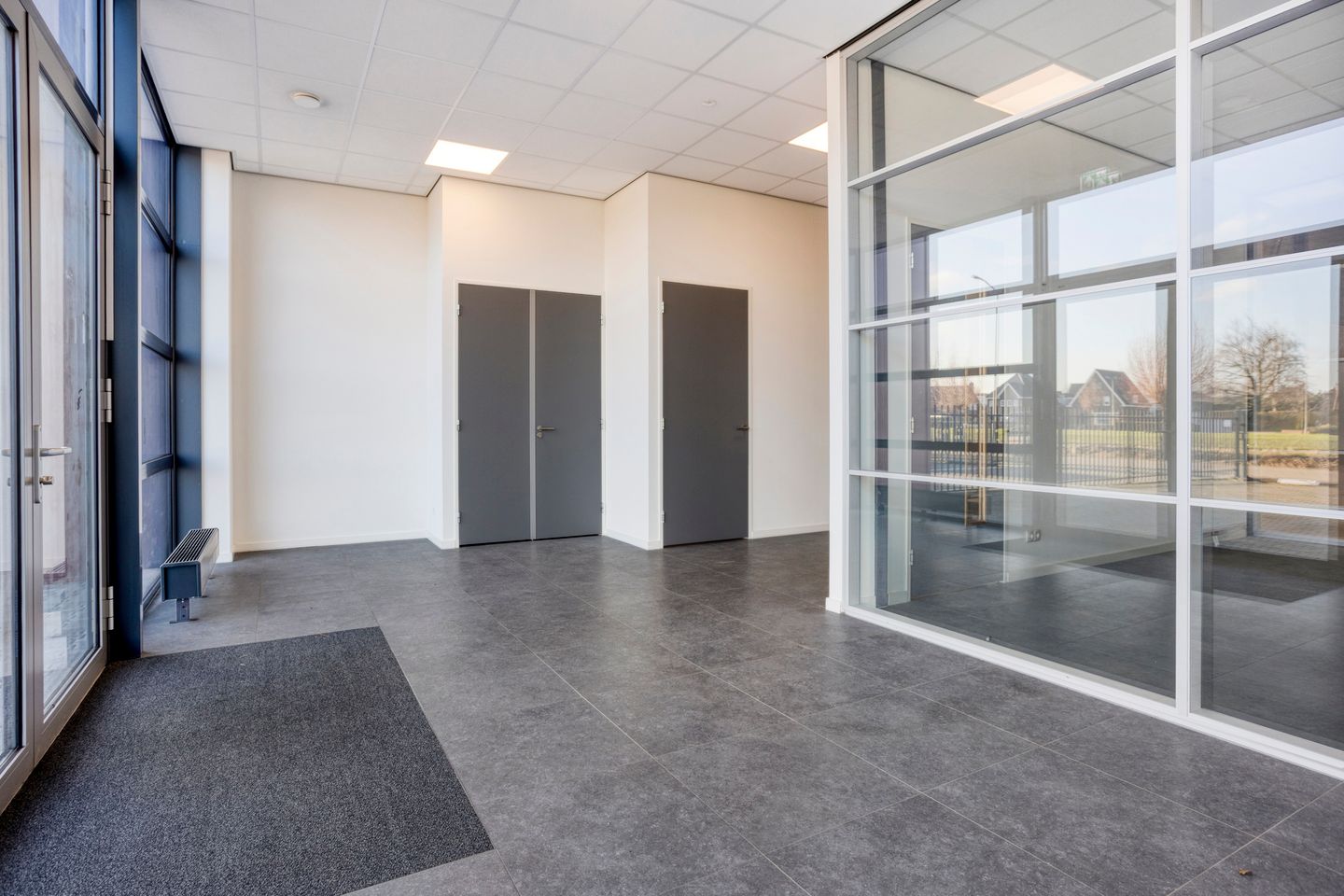 View photo 3 of Angelenweg 133