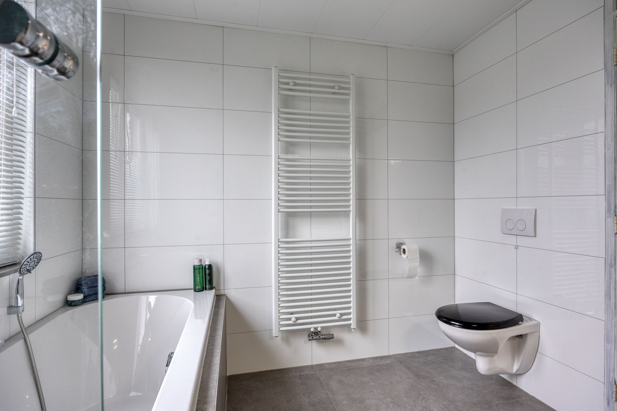 Foto 18 van van der Duyn van Maasdamstraat 96