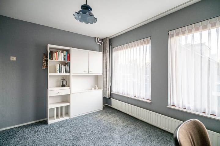 Photo 40 of de Merodestraat 1