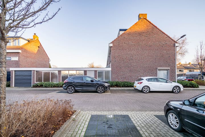 Photo 52 of de Merodestraat 1