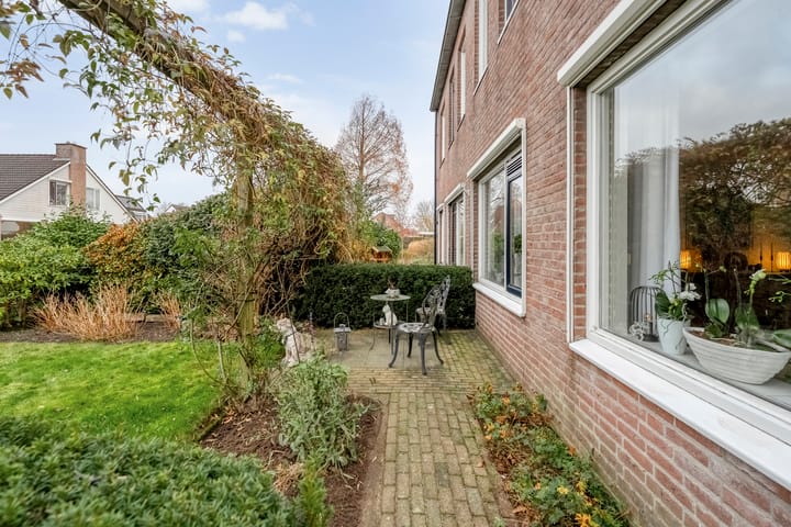 Photo 40 of Veenakker 42