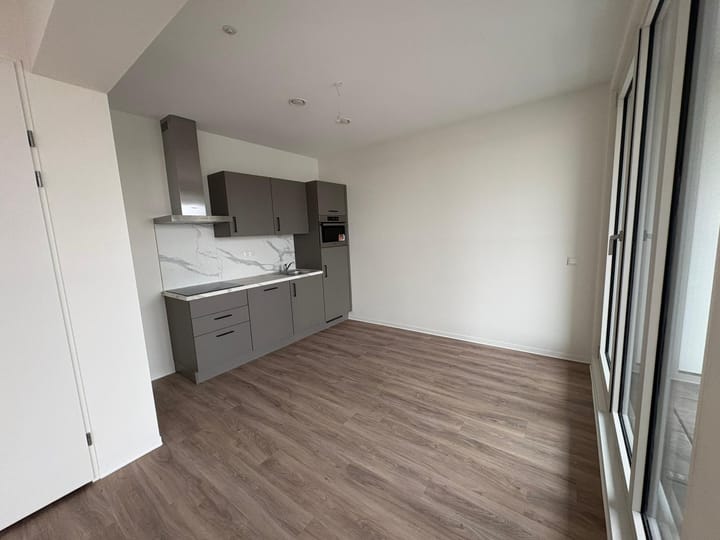 Photo 4 of Gerard Philipslaan 2-123