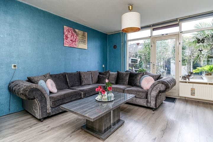 Photo 2 of Wickenburgstraat 17