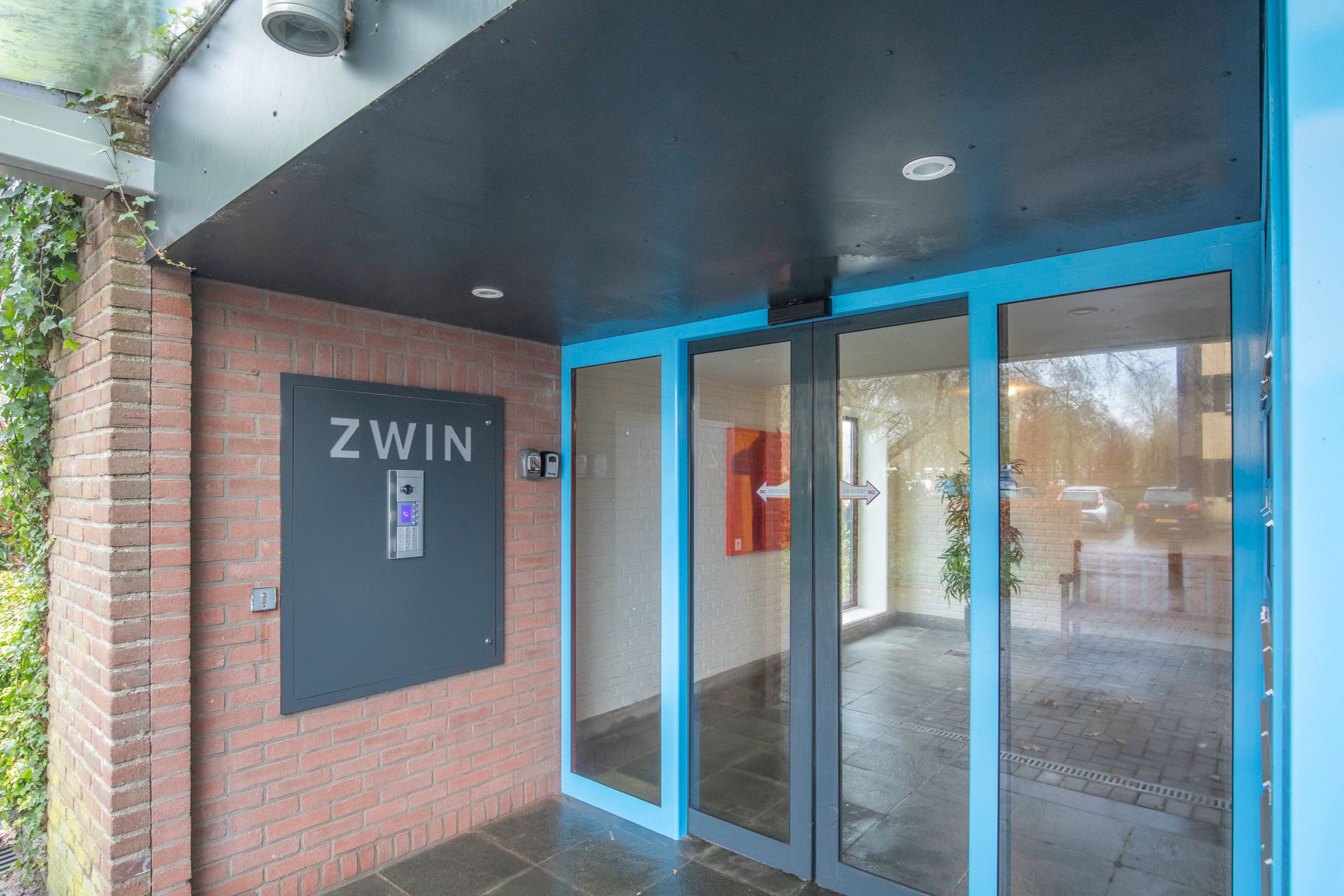 Foto 3 van Zwin 3