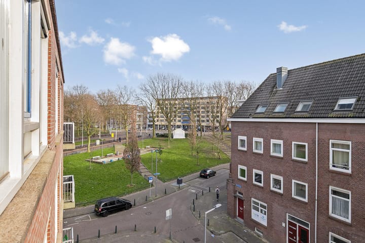 Foto 18 van P.C.Hooftplein 37