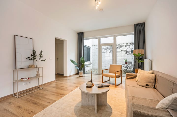 Photo 4 of Schinkelstraat 25