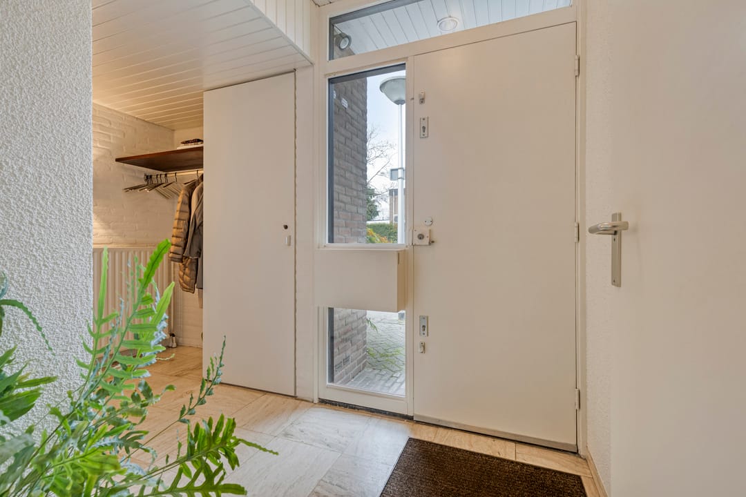 Foto 7 van Reisdorfweg 1