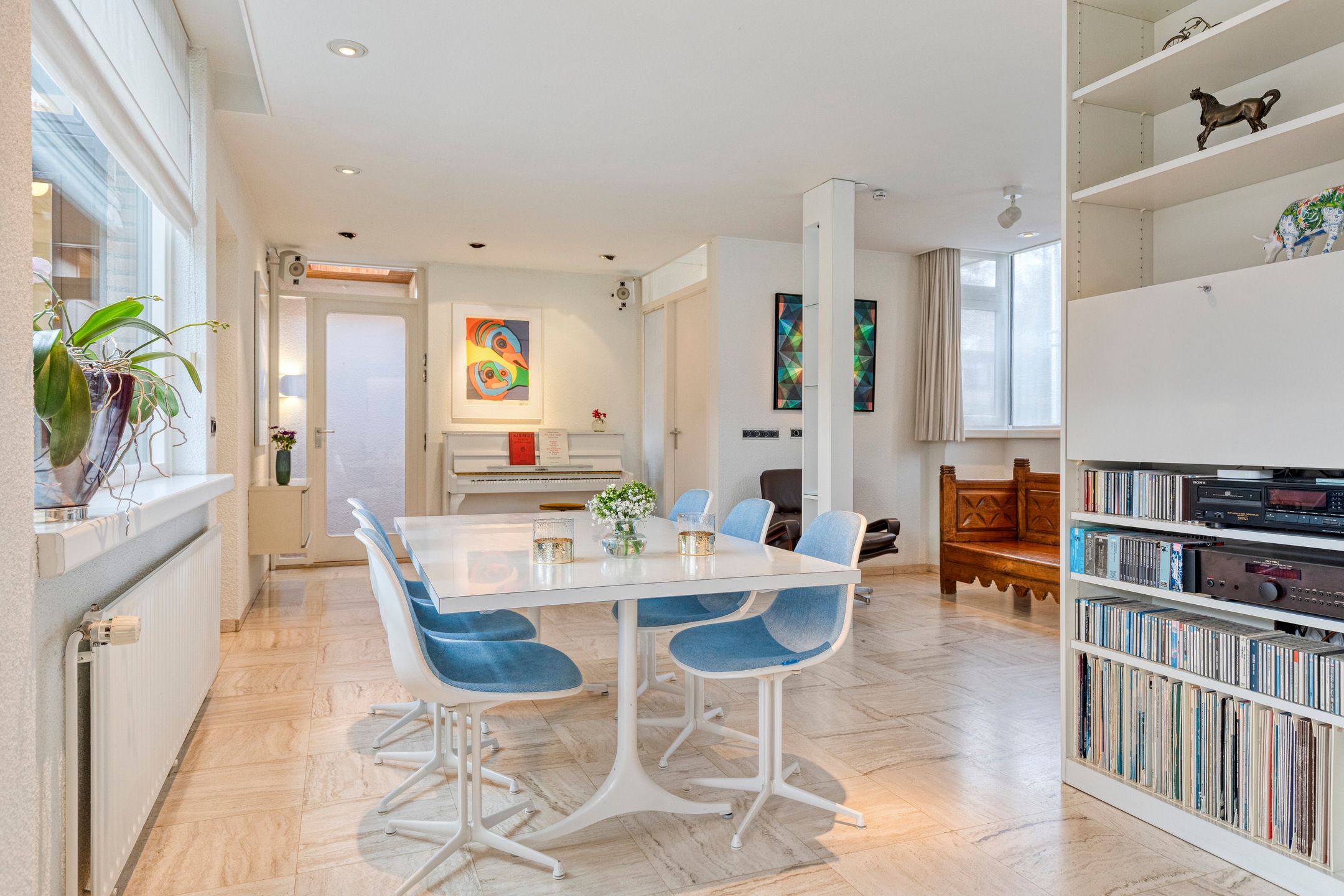 Foto 15 van Reisdorfweg 1