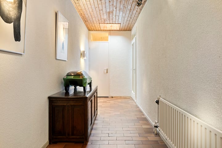 Foto 21 van Reisdorfweg 1