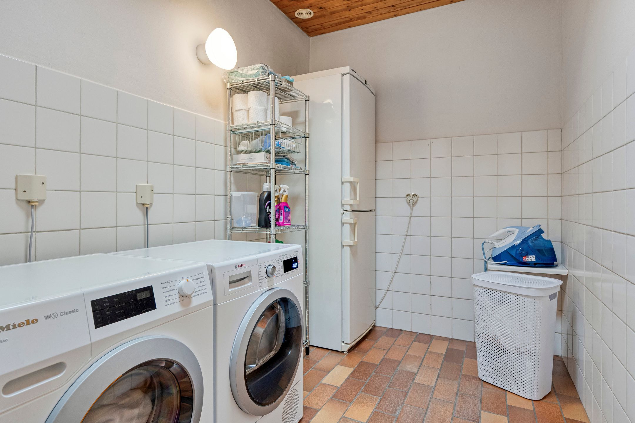 Foto 30 van Reisdorfweg 1